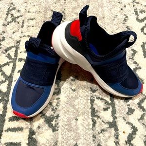 Zara Boy’s Navy Blue Sneakers